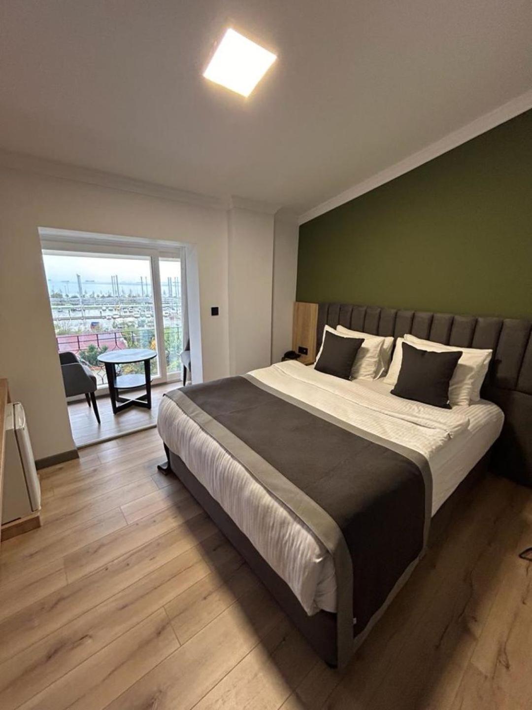 Pendik Marine Hotel Истанбул Екстериор снимка